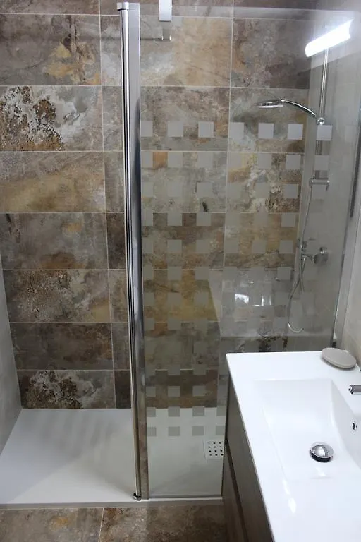 Triana Bridge Apartment Sewilla