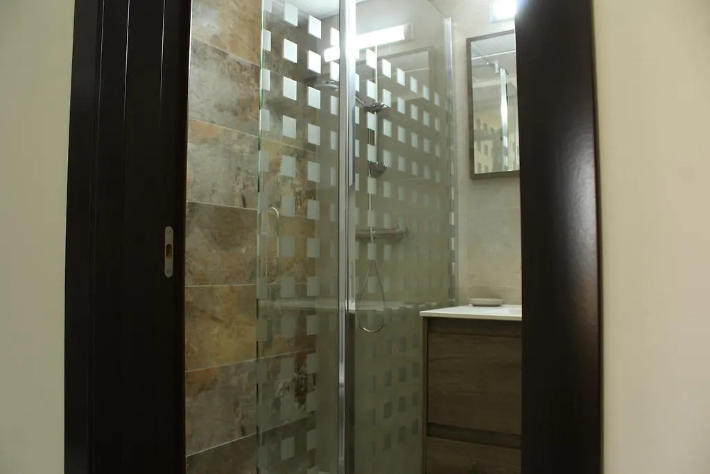 Triana Bridge Apartment Sewilla 0*,  Hiszpania